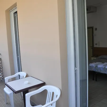 Albergo Larenzia-2